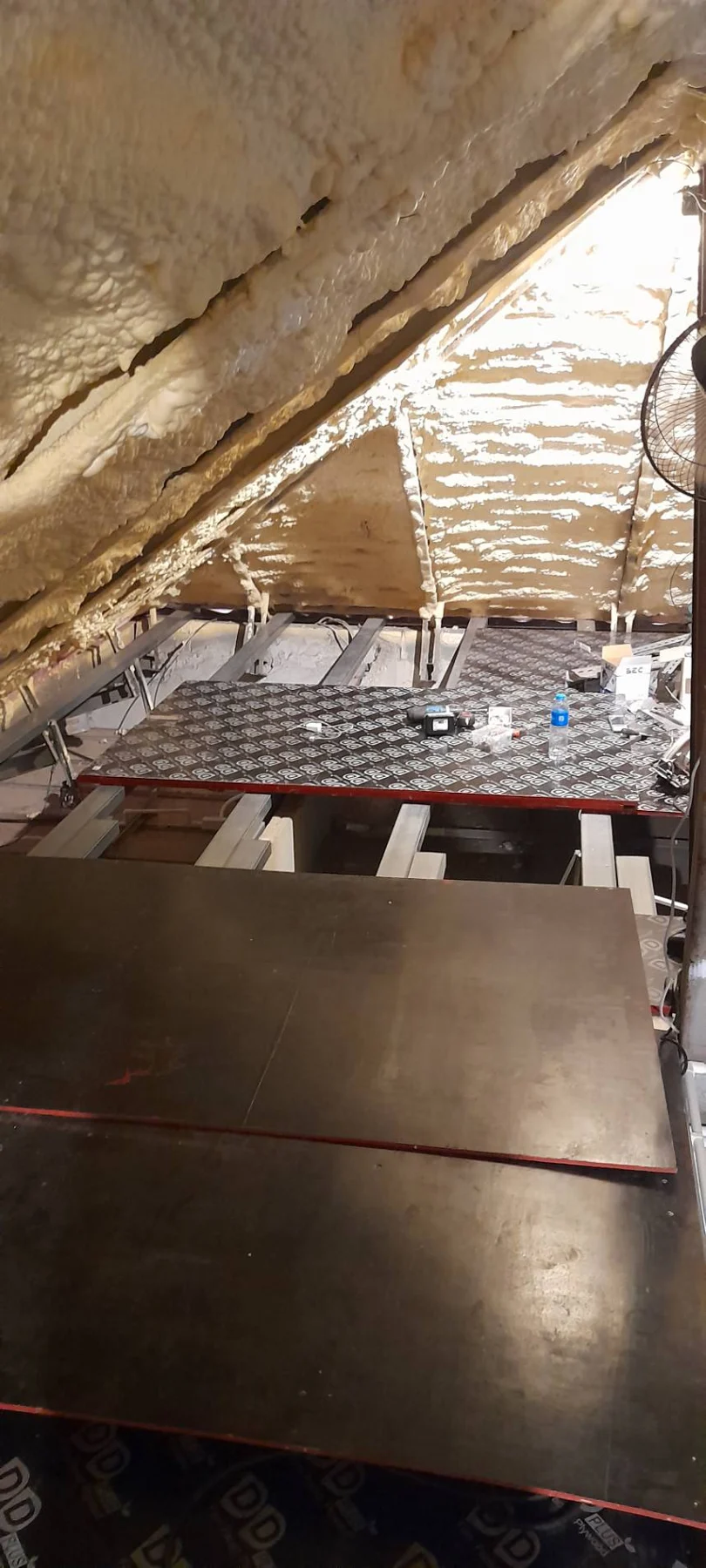 Roof structure and ceiling access